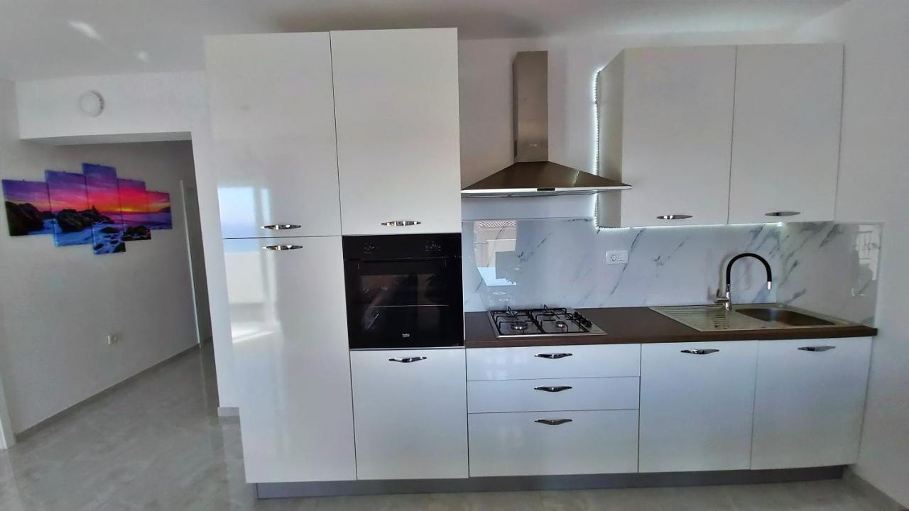 Apartment Zorica Duće Exterior foto